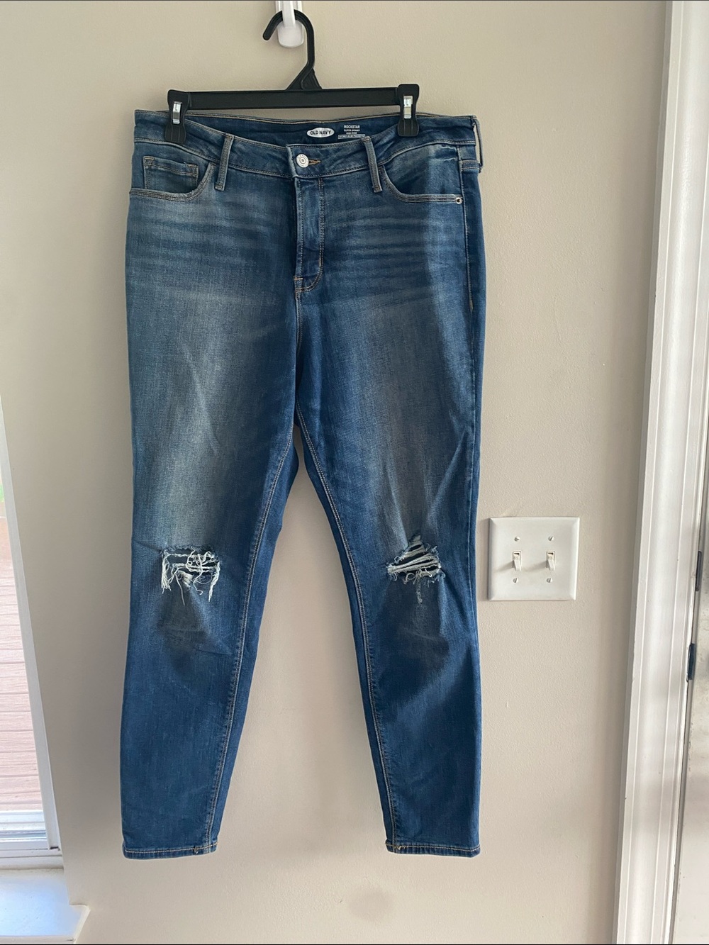 Old Navy Distressed Dark Blue Skinny Jeans